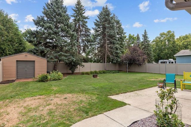 406 SILVER SPRING DRIVE, Green Bay, WI 54303