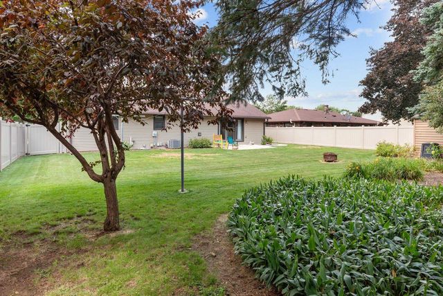 406 SILVER SPRING DRIVE, Green Bay, WI 54303