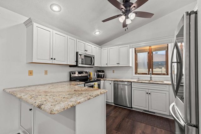 406 SILVER SPRING DRIVE, Green Bay, WI 54303