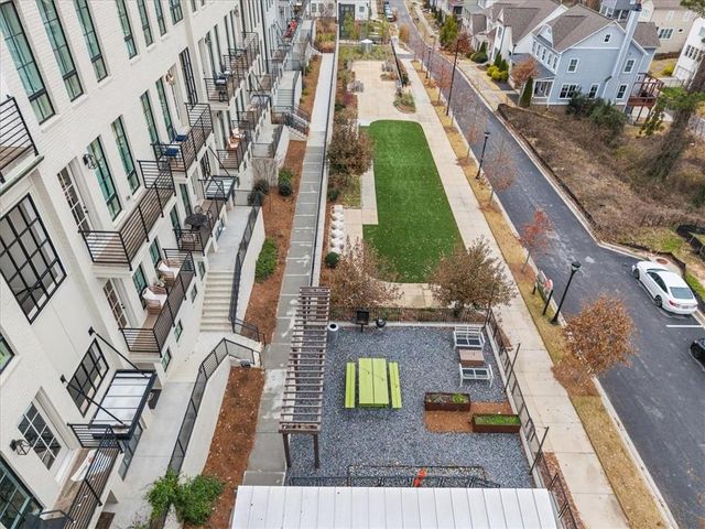 1274 Longreen NW Terrace 8, Atlanta, GA 30318