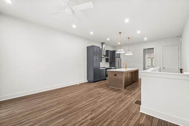 1274 Longreen NW Terrace 8, Atlanta, GA 30318