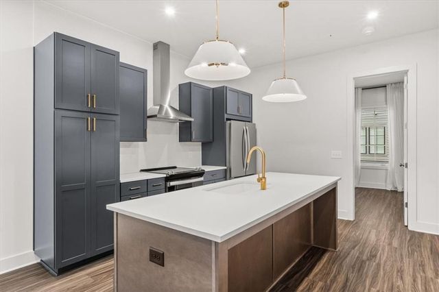 1274 Longreen NW Terrace 8, Atlanta, GA 30318