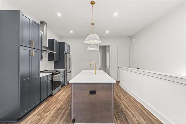 1274 Longreen NW Terrace 8, Atlanta, GA 30318