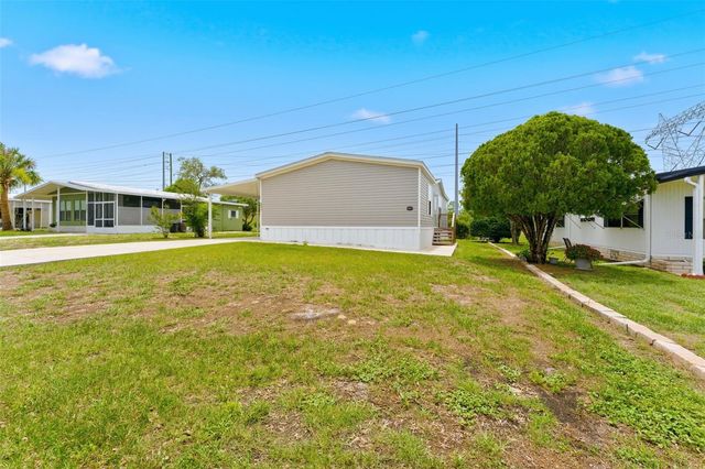 8551 ELECTRA AVENUE, Brooksville, FL 34613
