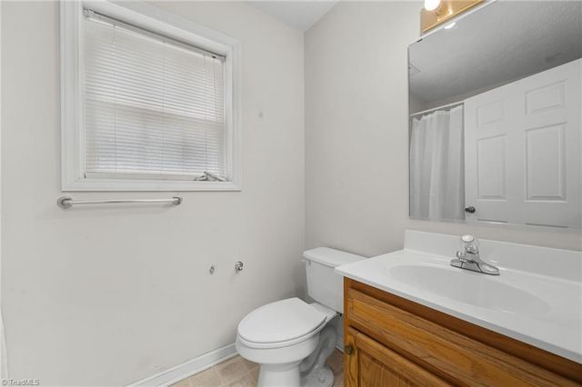 1085 Woodbury Road, King, NC 27021