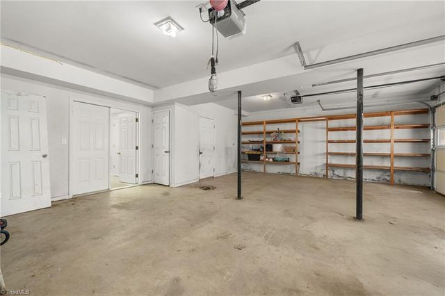 1085 Woodbury Road, King, NC 27021