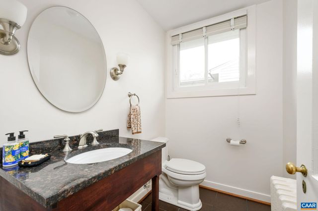 330 PARKWAY ST, Charlottesville, VA 22902