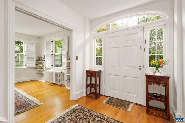 330 PARKWAY ST, Charlottesville, VA 22902