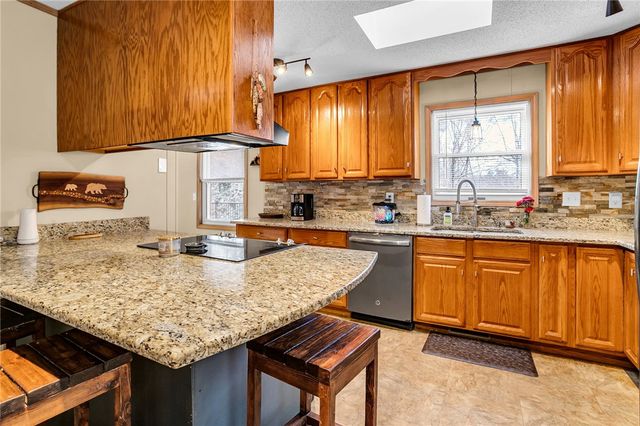 130 Green Briar Circle, Salem, SC 29676