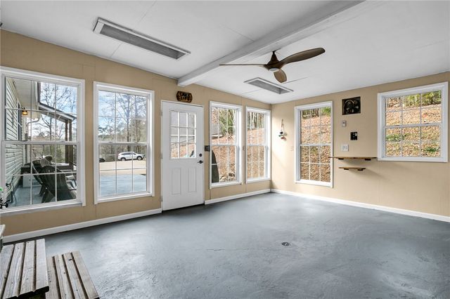 130 Green Briar Circle, Salem, SC 29676
