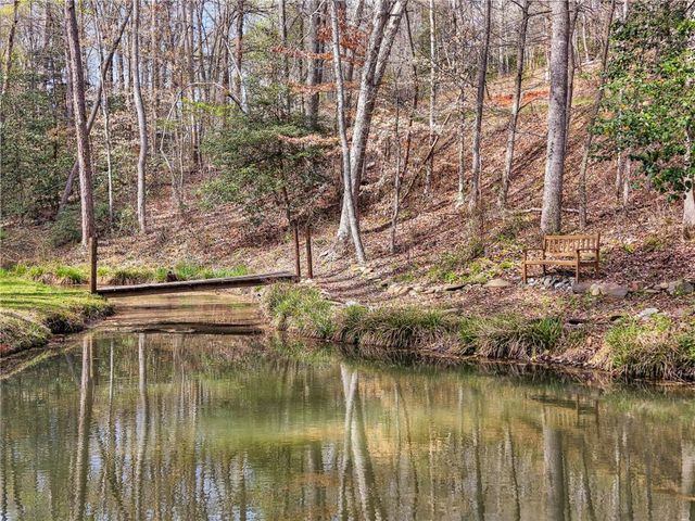 130 Green Briar Circle, Salem, SC 29676