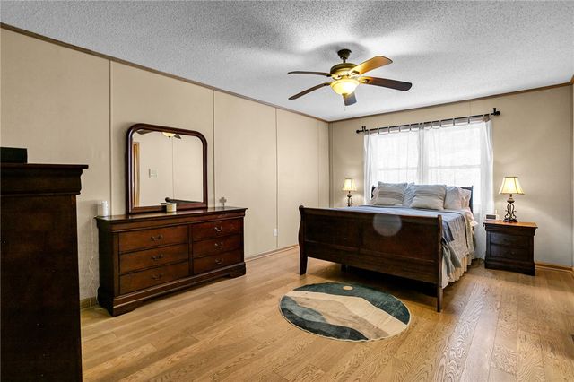 130 Green Briar Circle, Salem, SC 29676