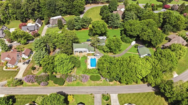 2035 Woodchase Close NE, Cleveland, TN 37311