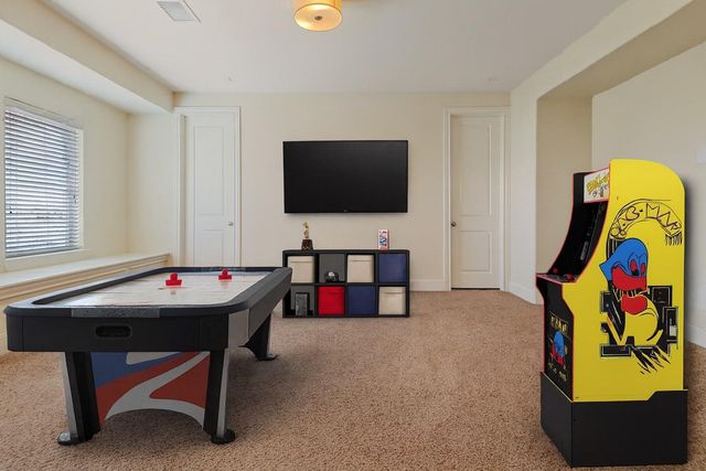 1035 E 28th Street, Houston, TX 77009