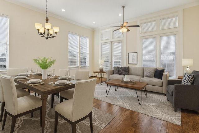 1035 E 28th Street, Houston, TX 77009