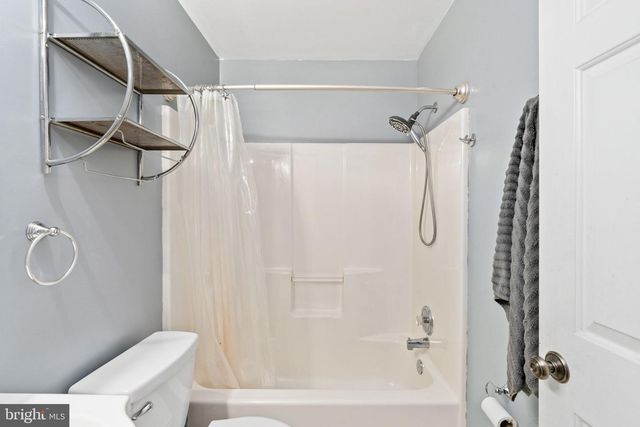 1018 IMAGINE LN, Fredericksburg, VA 22401