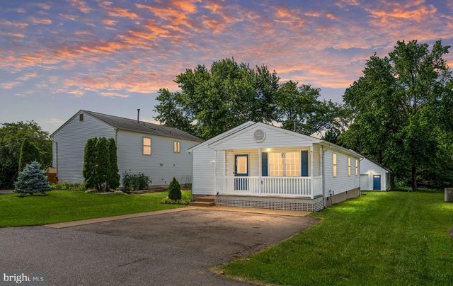 1018 IMAGINE LN, Fredericksburg, VA 22401