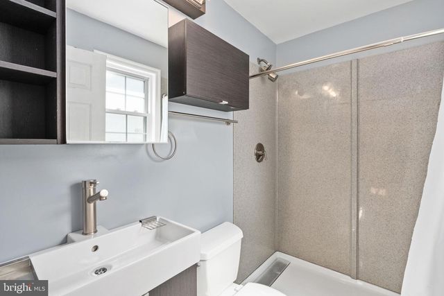 1018 IMAGINE LN, Fredericksburg, VA 22401