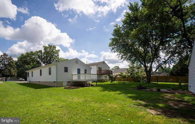 1018 IMAGINE LN, Fredericksburg, VA 22401