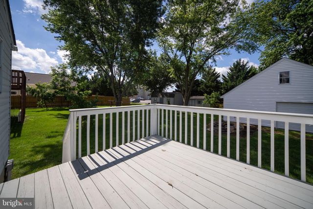 1018 IMAGINE LN, Fredericksburg, VA 22401