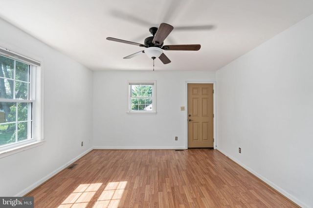 1018 IMAGINE LN, Fredericksburg, VA 22401
