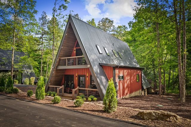 60 Magnolia Trail, Mccaysville, GA 30555