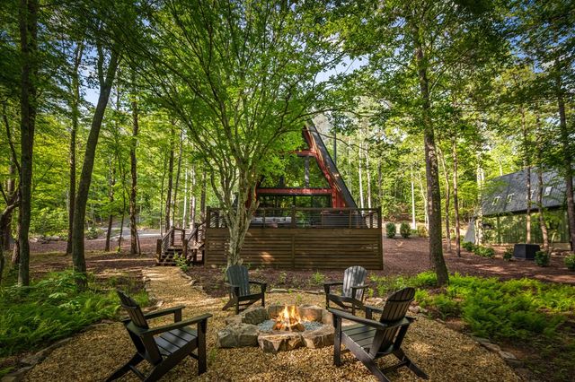 60 Magnolia Trail, Mccaysville, GA 30555