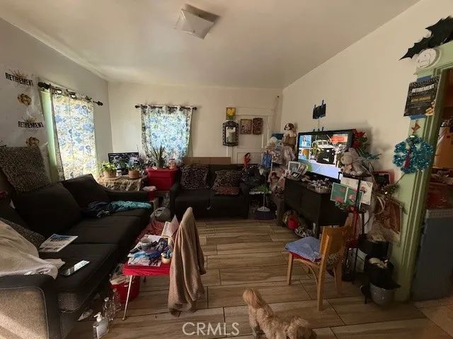 127 E 81st, Los Angeles, CA 90003