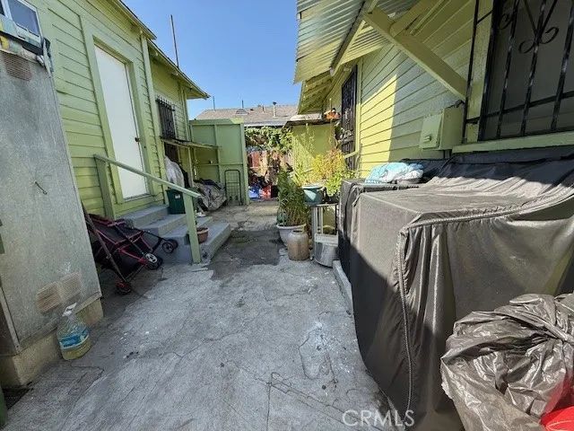 127 E 81st, Los Angeles, CA 90003