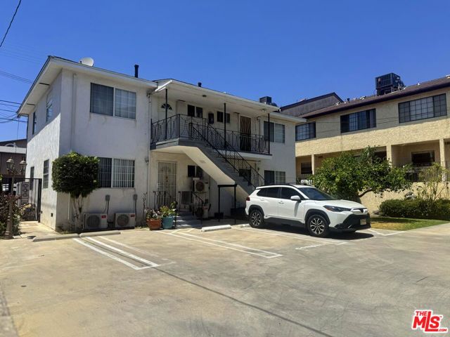 335 E Providencia Avenue, Burbank, CA 91502