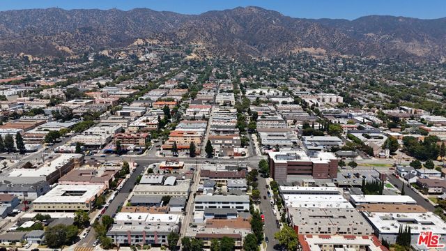 335 E Providencia Avenue, Burbank, CA 91502