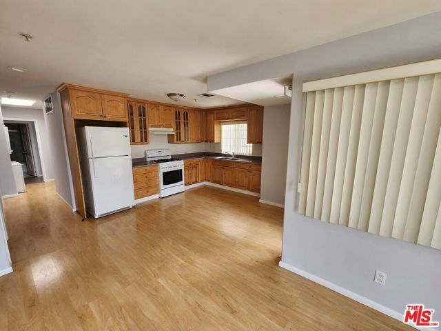 335 E Providencia Avenue, Burbank, CA 91502