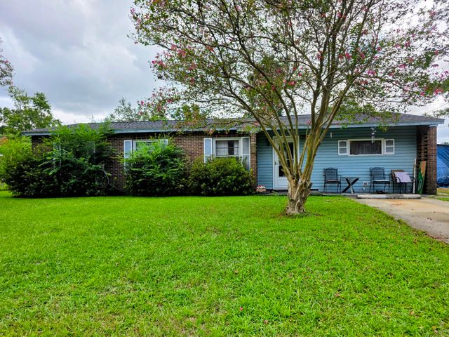 5 Westfield Avenue, Goose Creek, SC 29445