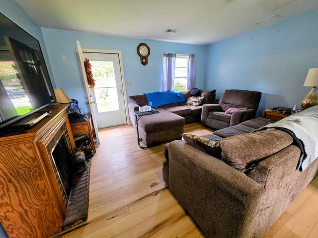 5 Westfield Avenue, Goose Creek, SC 29445