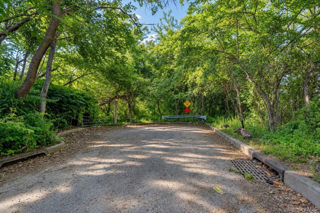 3 Lillian Drive, Lake Ronkonkoma, NY 11779 — photo 5