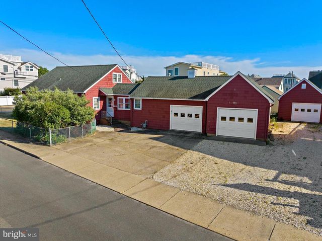 20 E SOUTH 33RD ST, Long Beach Township, NJ 08008