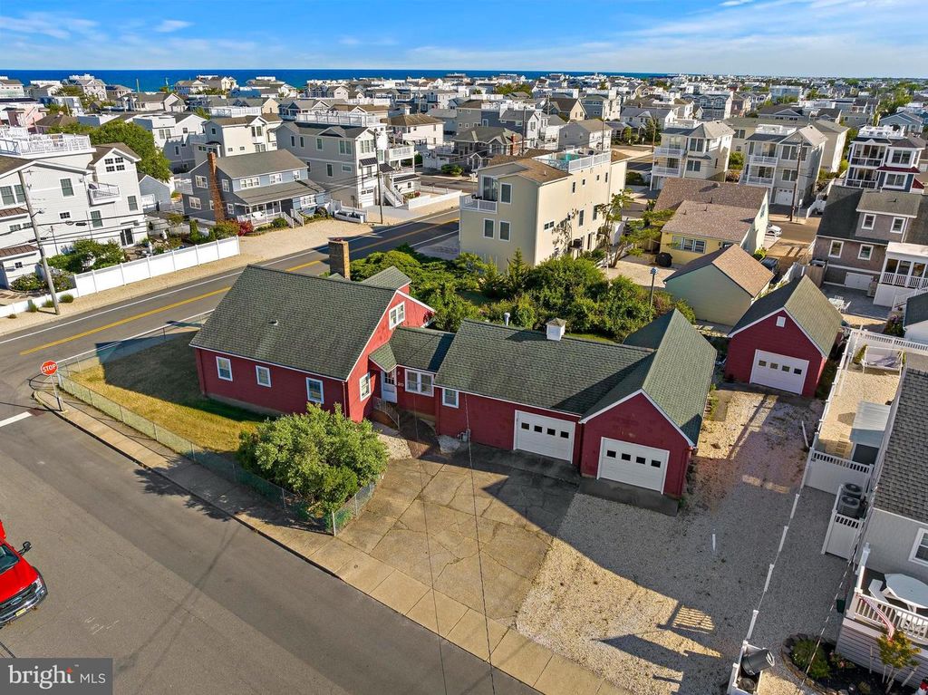 20 E SOUTH 33RD ST, Long Beach Township, NJ 08008