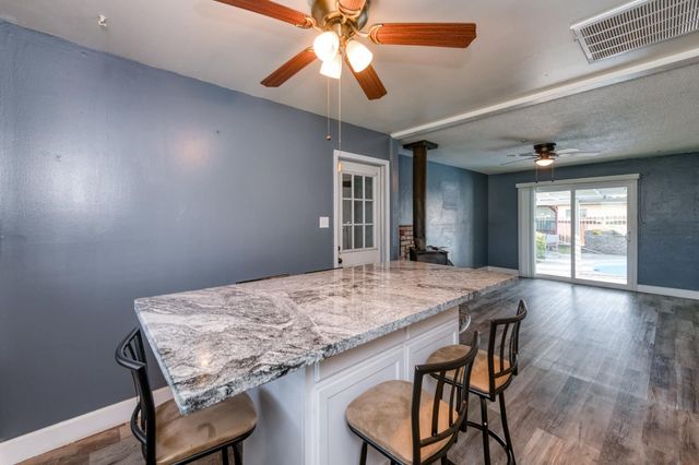 1732 S Whitney Avenue, Fresno, CA 93702