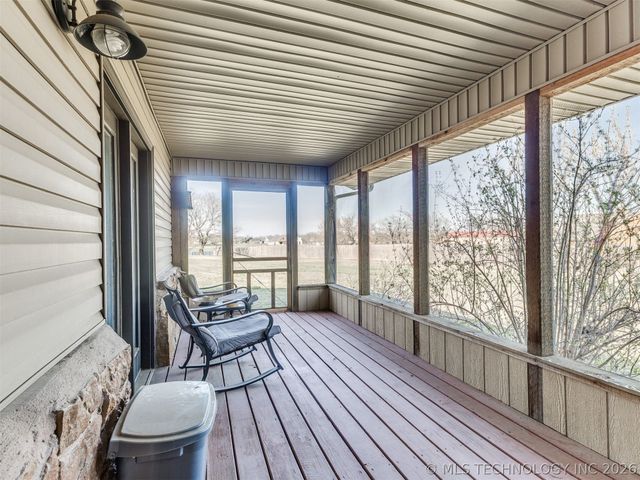 26 Sunshine Lane, Pryor, OK 74361