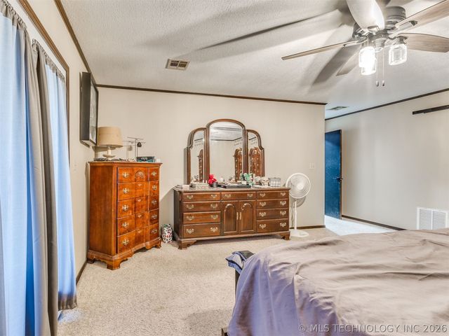 26 Sunshine Lane, Pryor, OK 74361