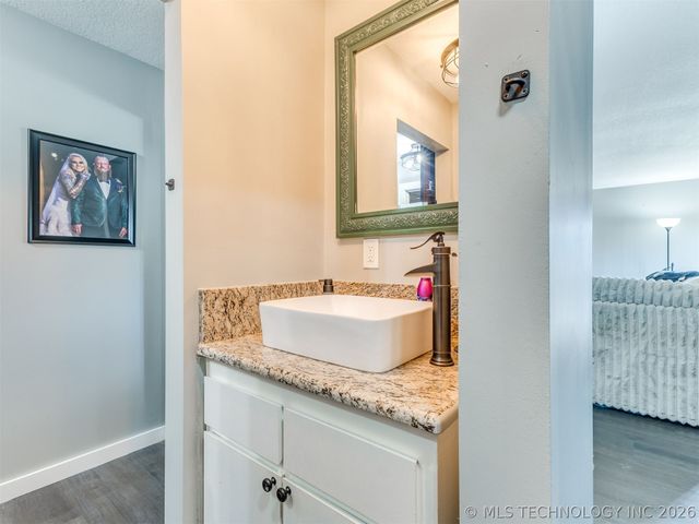 26 Sunshine Lane, Pryor, OK 74361