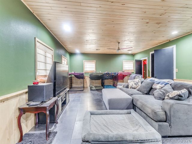 26 Sunshine Lane, Pryor, OK 74361