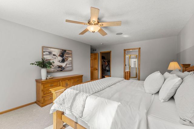 1150 Durango Point, Hugo, MN 55038