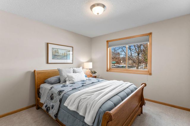 1150 Durango Point, Hugo, MN 55038