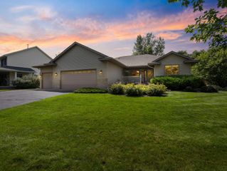 1150 Durango Point, Hugo, MN 55038