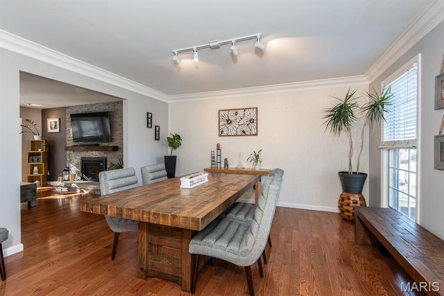 2536 Black Water Drive, St Louis, MO 63129