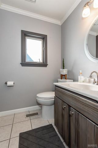 2536 Black Water Drive, St Louis, MO 63129