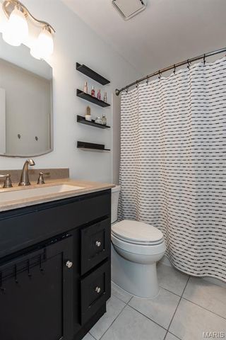 2536 Black Water Drive, St Louis, MO 63129