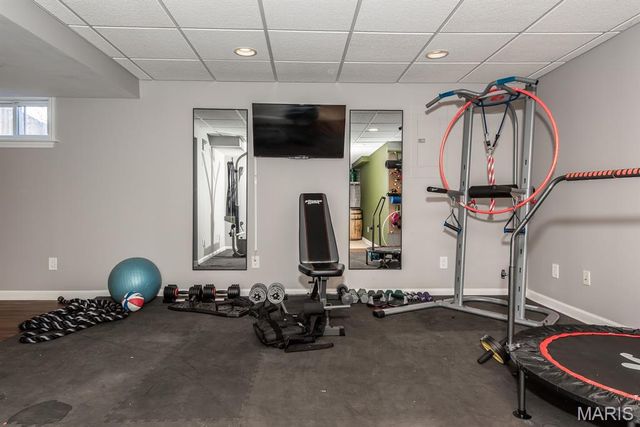 2536 Black Water Drive, St Louis, MO 63129