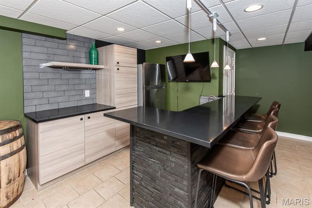 2536 Black Water Drive, St Louis, MO 63129